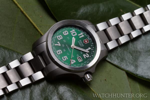 MEET THE WATCH: Victorinox Swiss Army Metallic Green & Titanium Limited ...