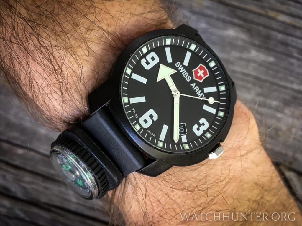 MEET THE WATCH: Victorinox Swiss Army Recon Watch with the Giant Arrow ...